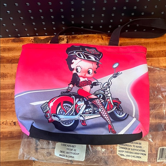 Betty Boop Neon Pink Tote Bag & Matching Makeup Bag - Picture 1 of 7